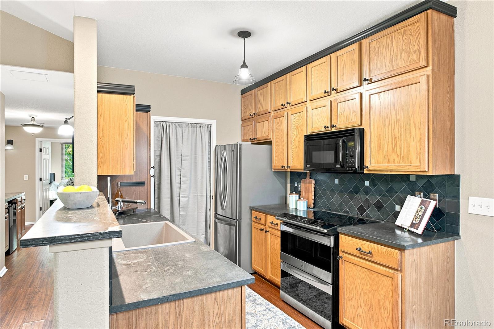 MLS Image #10 for 8481 w union avenue 2-201,littleton, Colorado