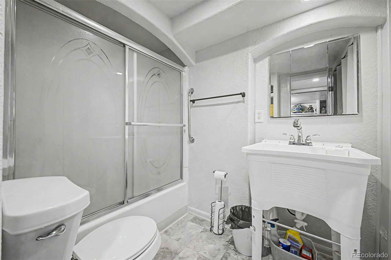 MLS Image #26 for 381  el paso court,denver, Colorado