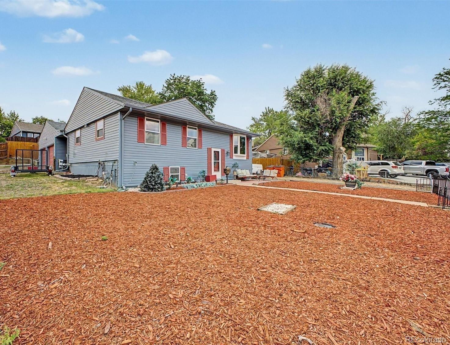 MLS Image #3 for 381  el paso court,denver, Colorado