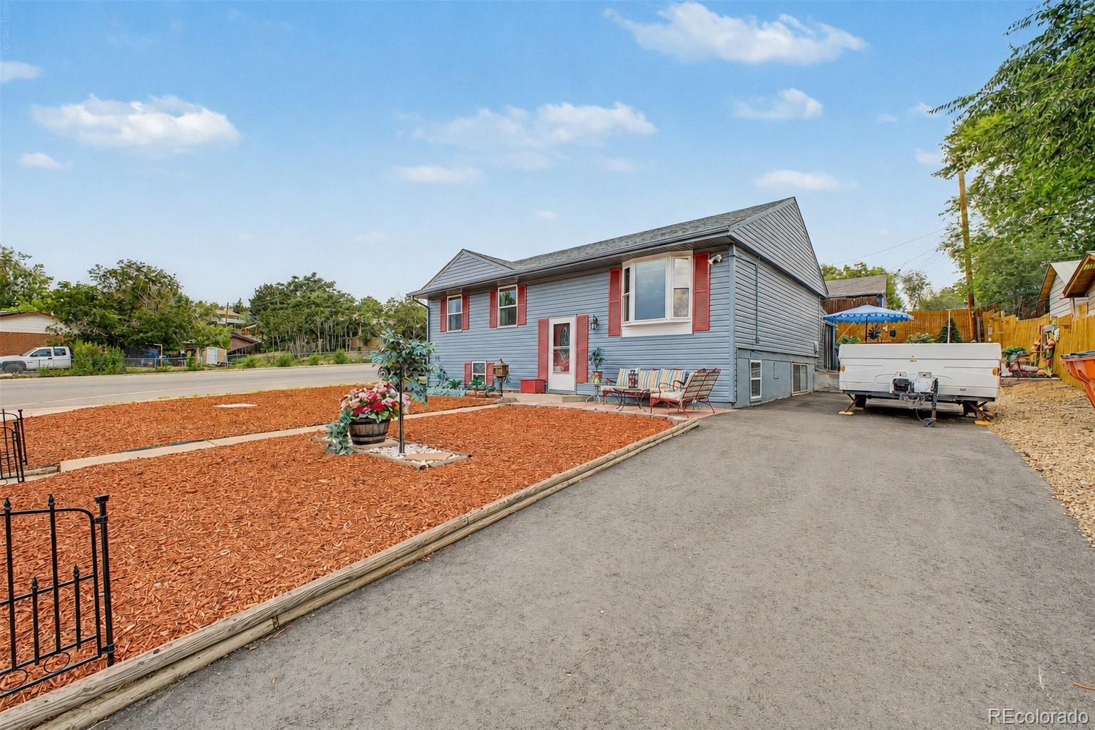 MLS Image #4 for 381  el paso court,denver, Colorado