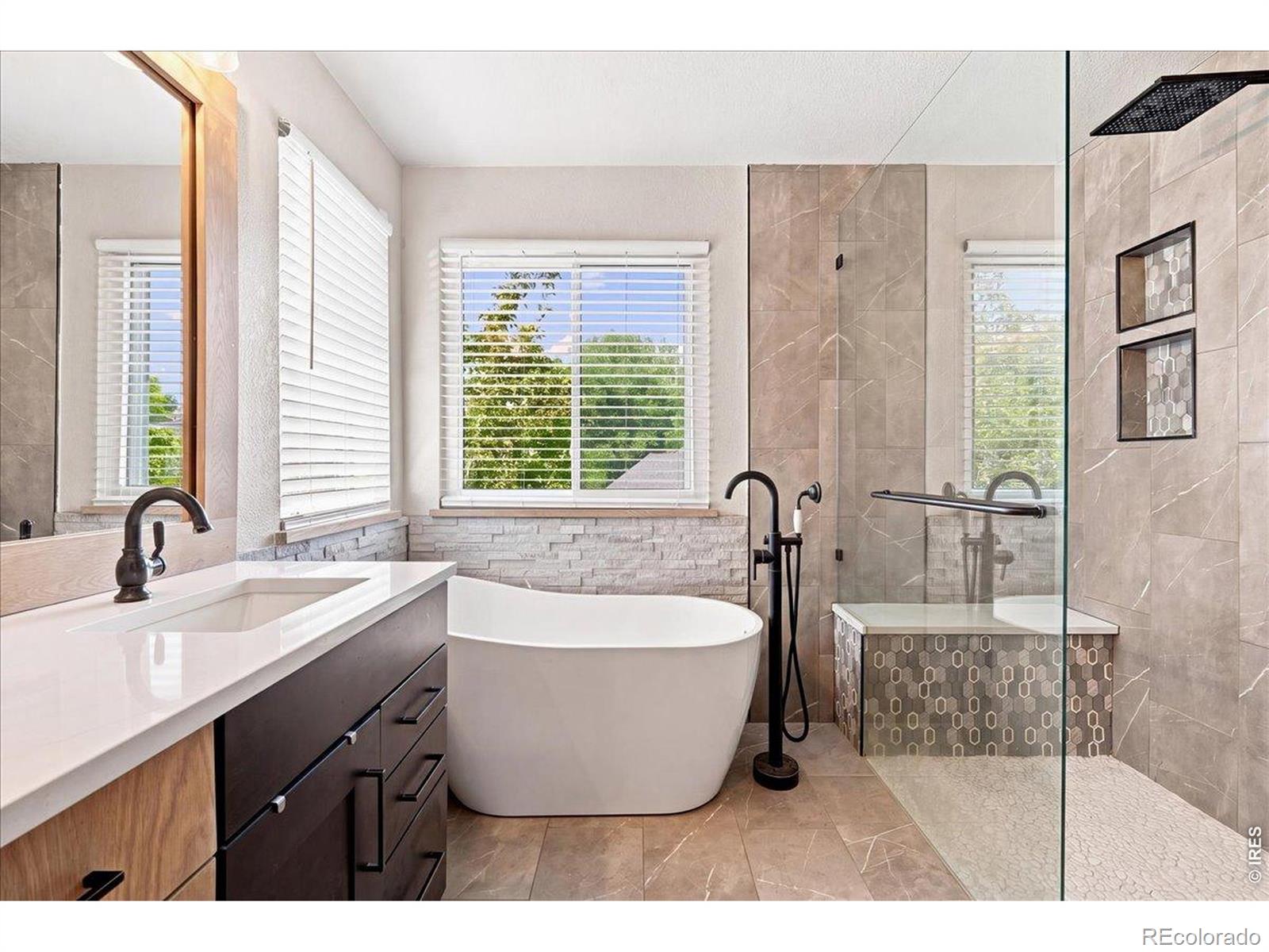 MLS Image #29 for 418  expedition lane,johnstown, Colorado