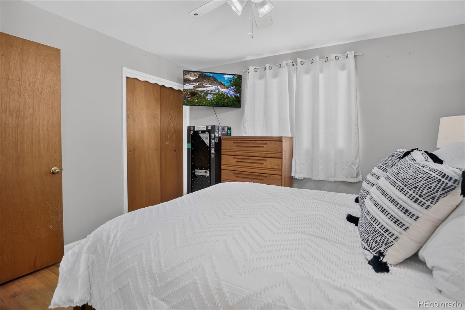 MLS Image #16 for 2940 w saratoga avenue,englewood, Colorado
