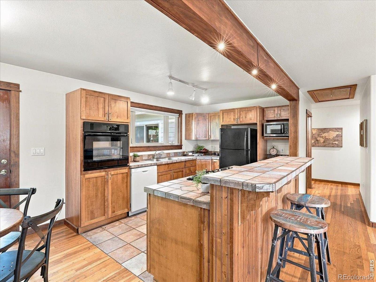 MLS Image #8 for 1240  columbine court,fort collins, Colorado