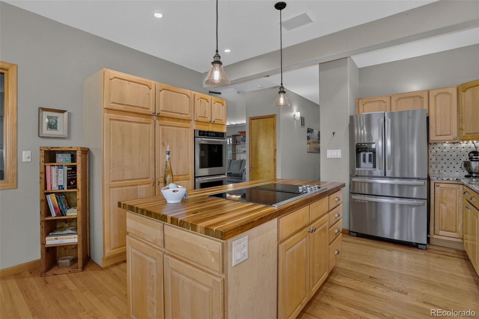MLS Image #9 for 9388  yegge road,morrison, Colorado