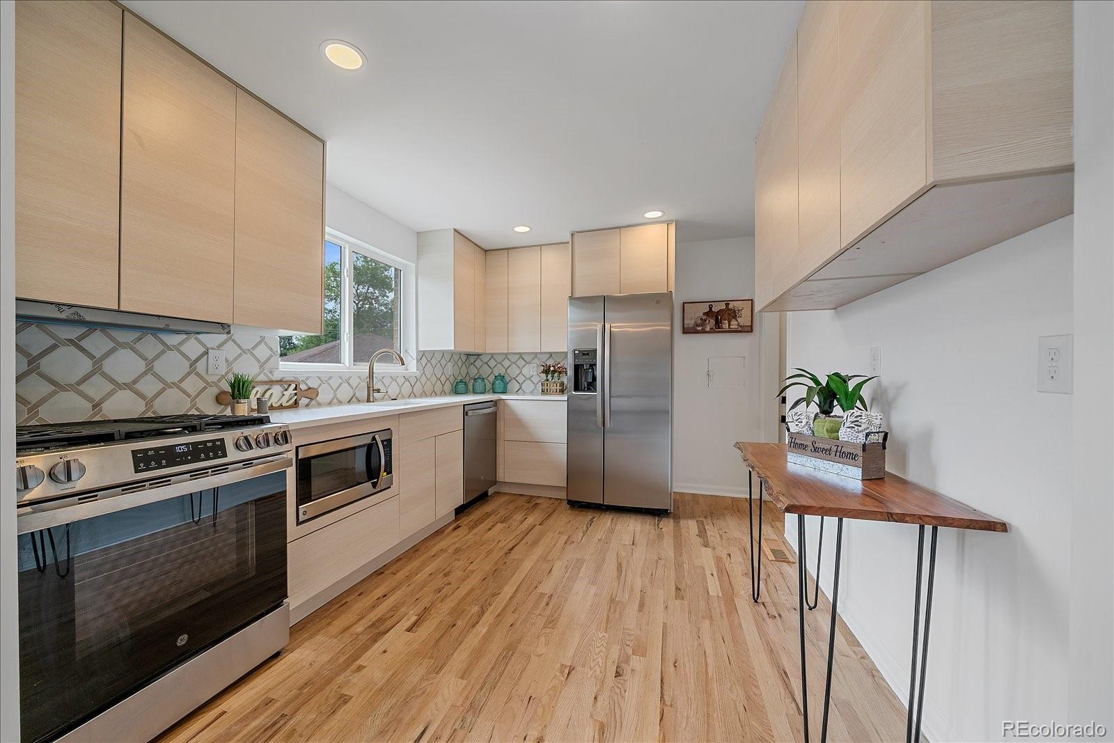 MLS Image #8 for 2651  albion street,denver, Colorado