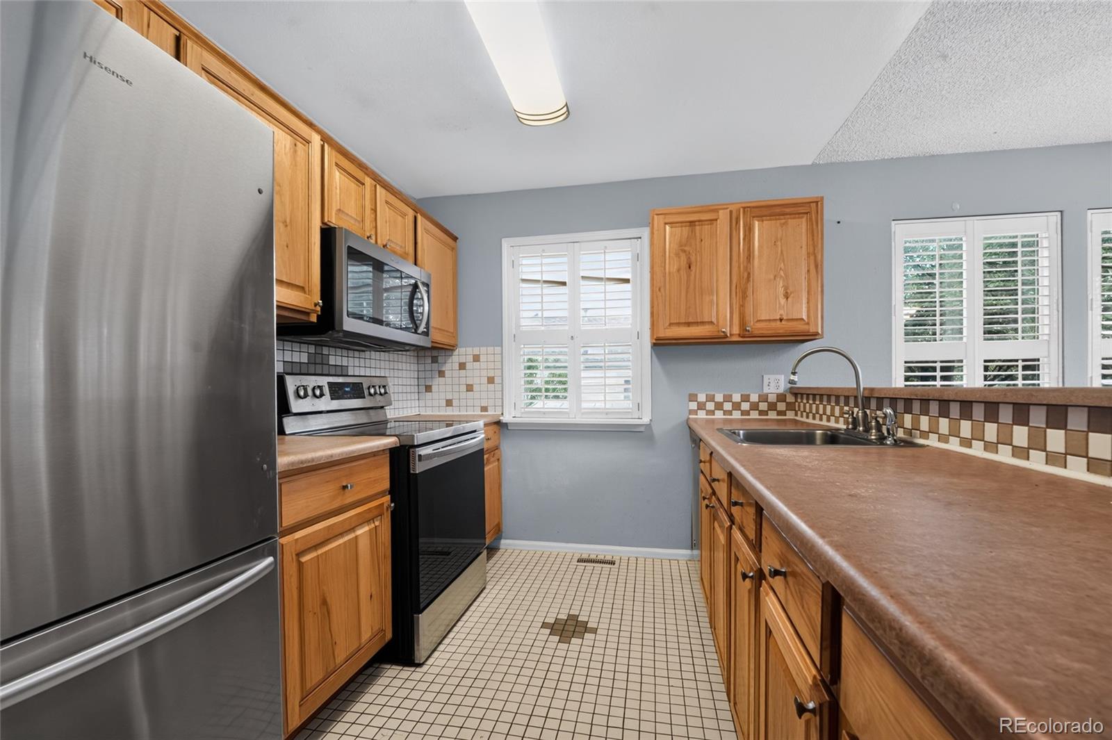 MLS Image #24 for 11521 e 1st avenue,aurora, Colorado