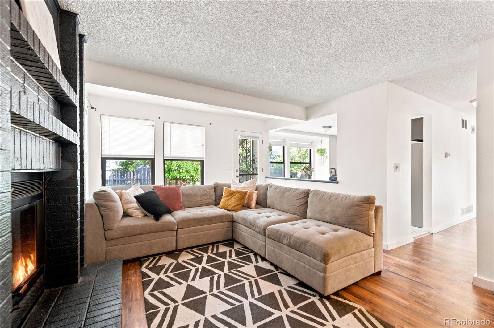 MLS Image #16 for 5026 s evanston street,aurora, Colorado
