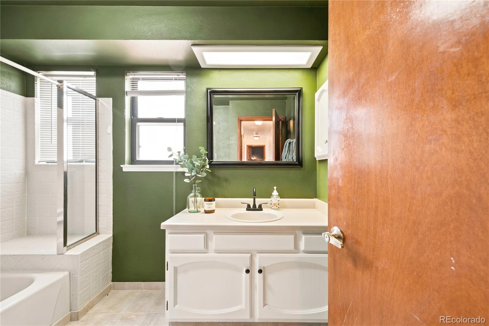 MLS Image #22 for 5026 s evanston street,aurora, Colorado