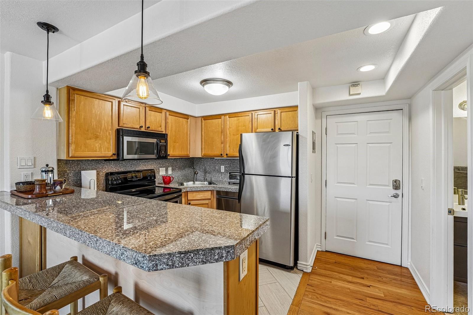 MLS Image #8 for 1833 n williams street,denver, Colorado