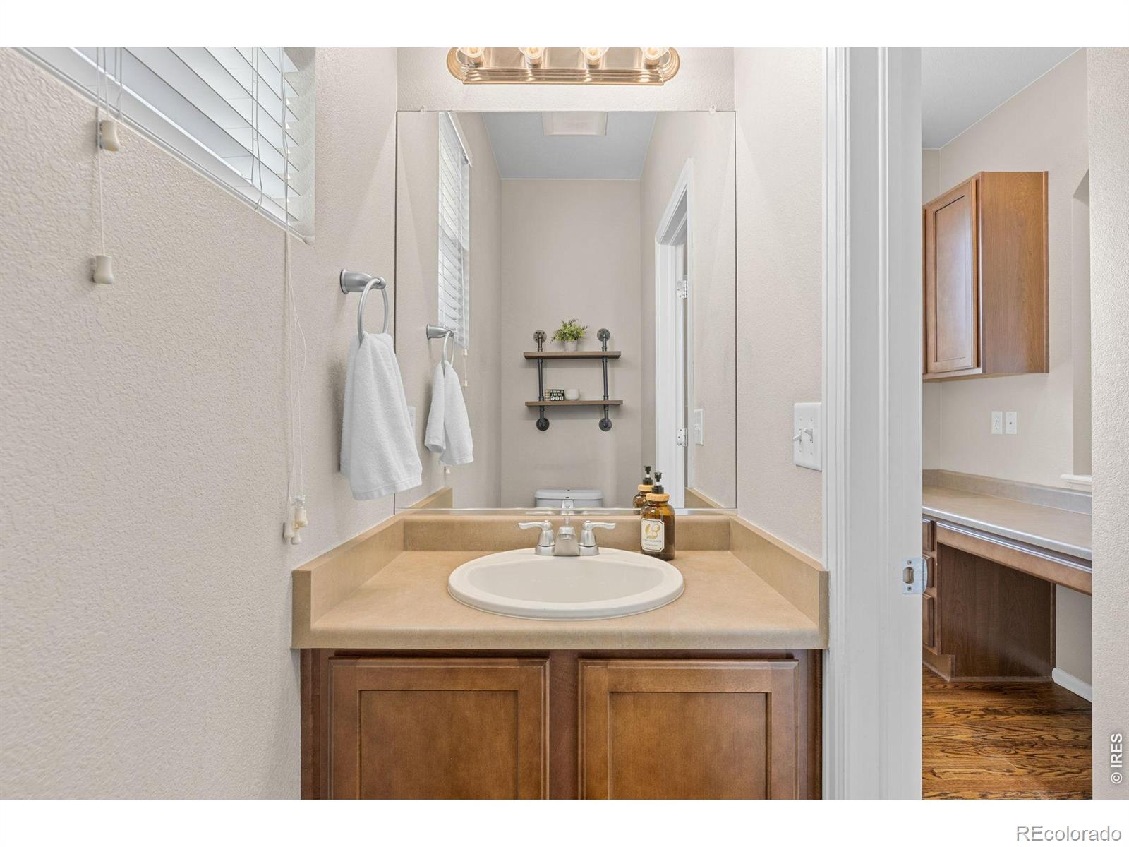 MLS Image #12 for 163 n jamestown way,aurora, Colorado