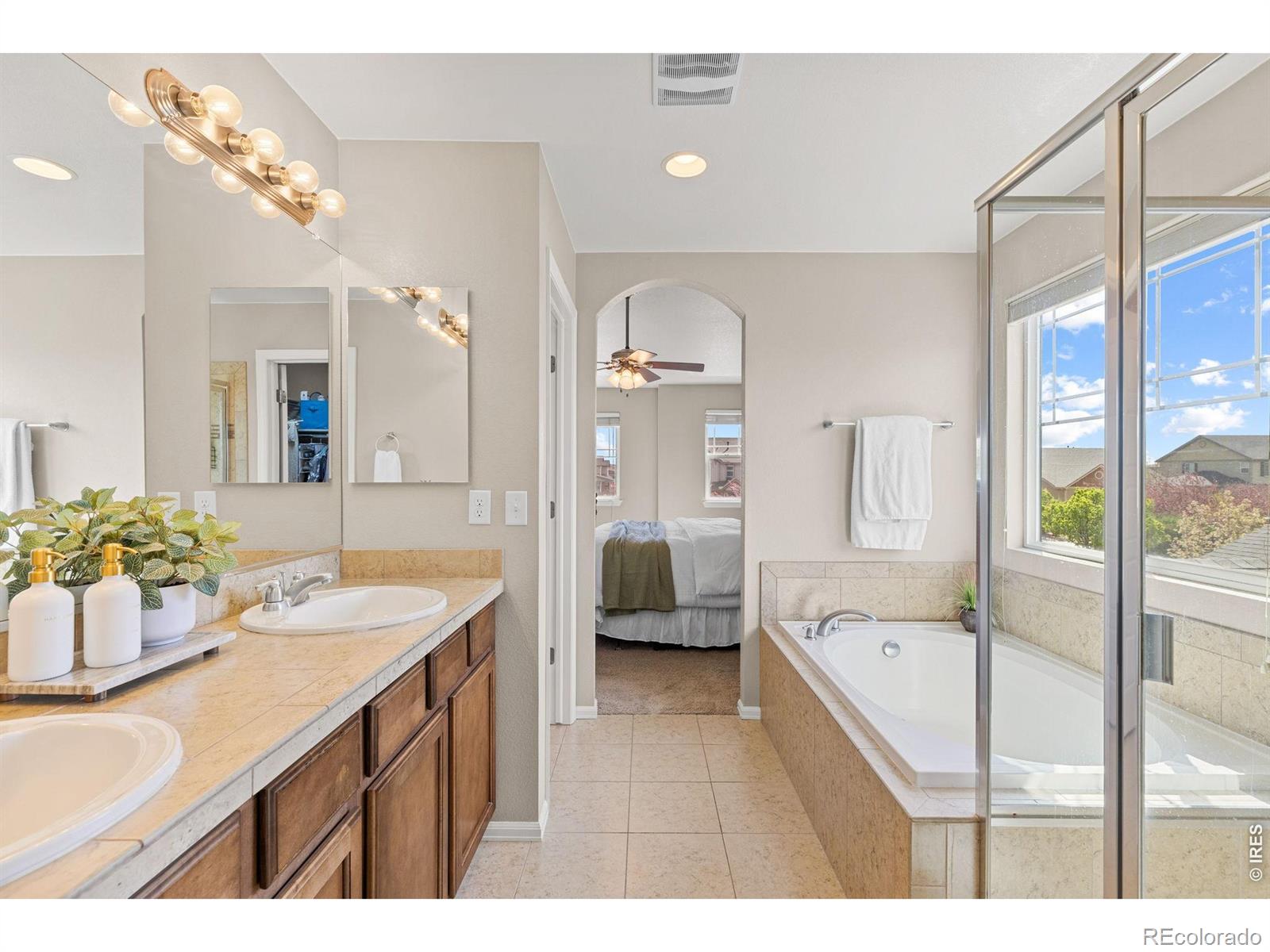 MLS Image #16 for 163 n jamestown way,aurora, Colorado