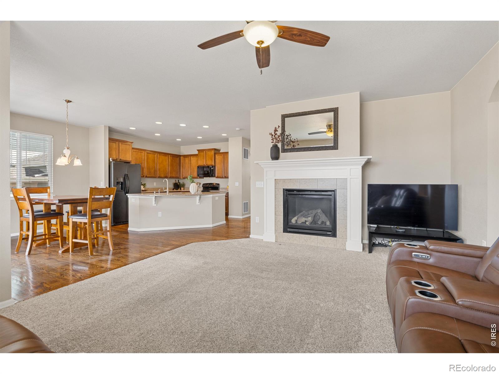 MLS Image #4 for 163 n jamestown way,aurora, Colorado