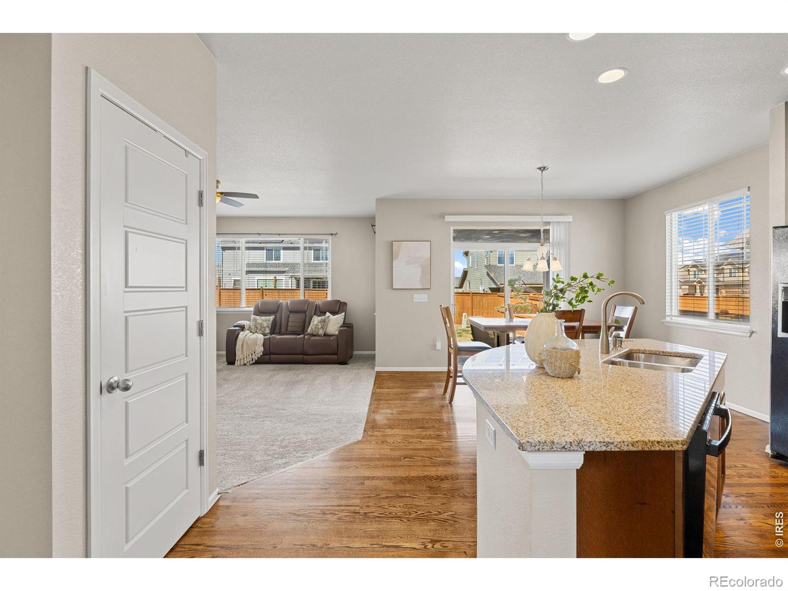 MLS Image #5 for 163 n jamestown way,aurora, Colorado