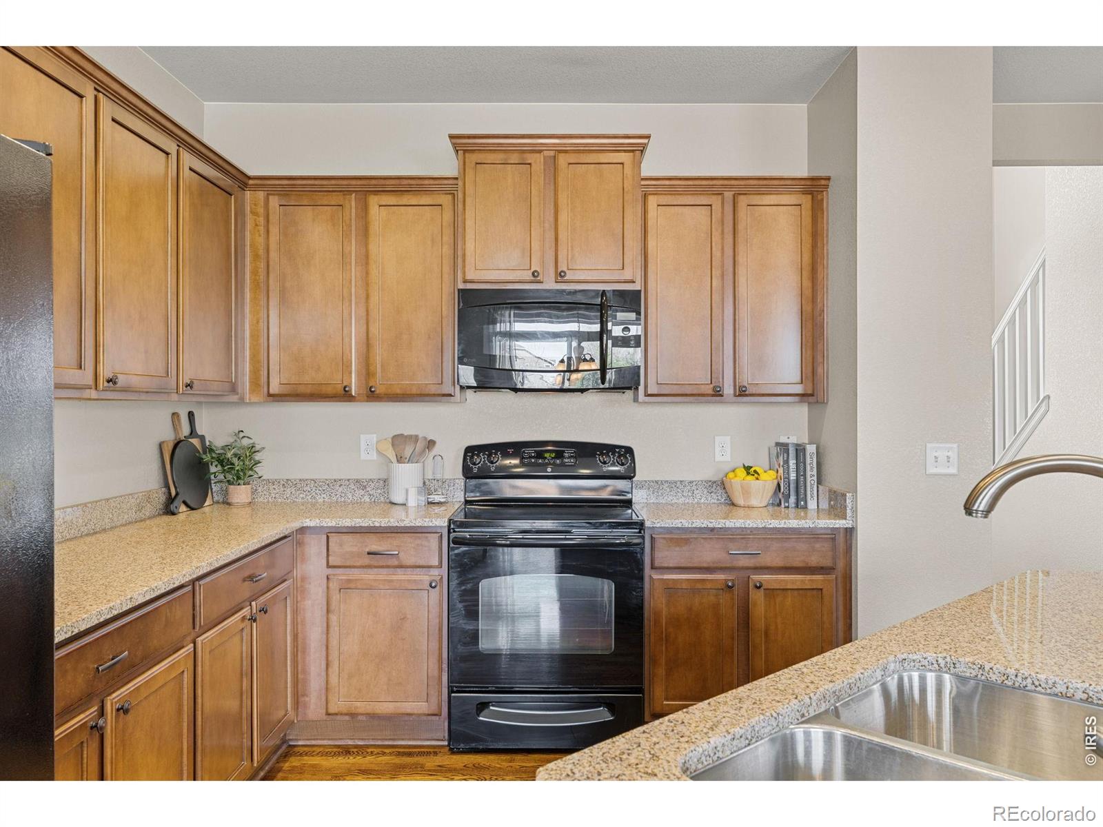 MLS Image #7 for 163 n jamestown way,aurora, Colorado