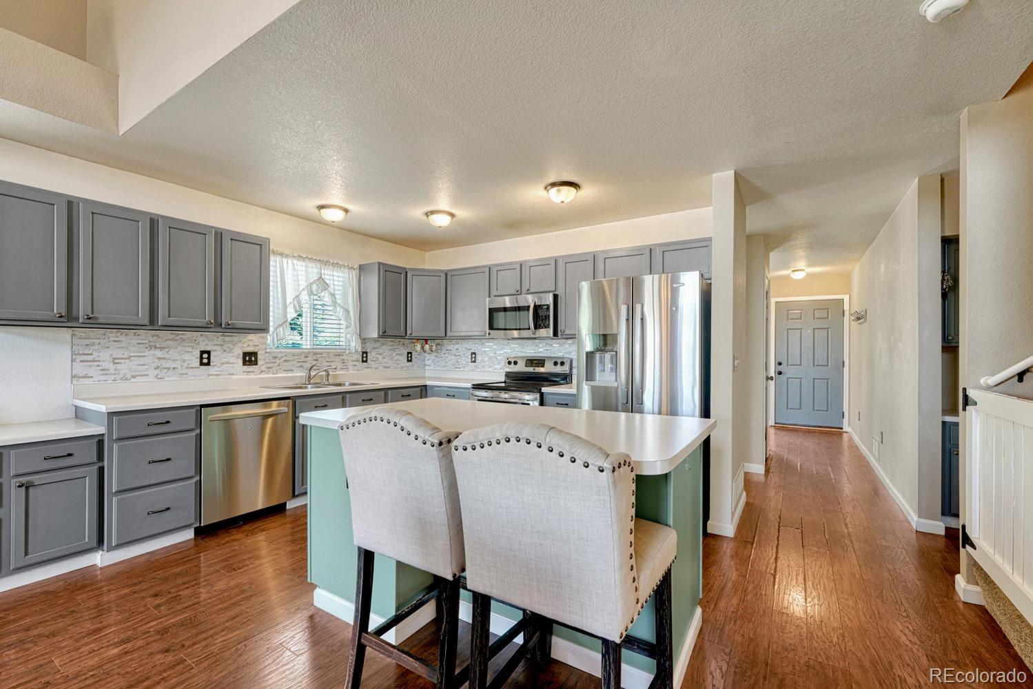 MLS Image #13 for 2017 s fundy court,aurora, Colorado