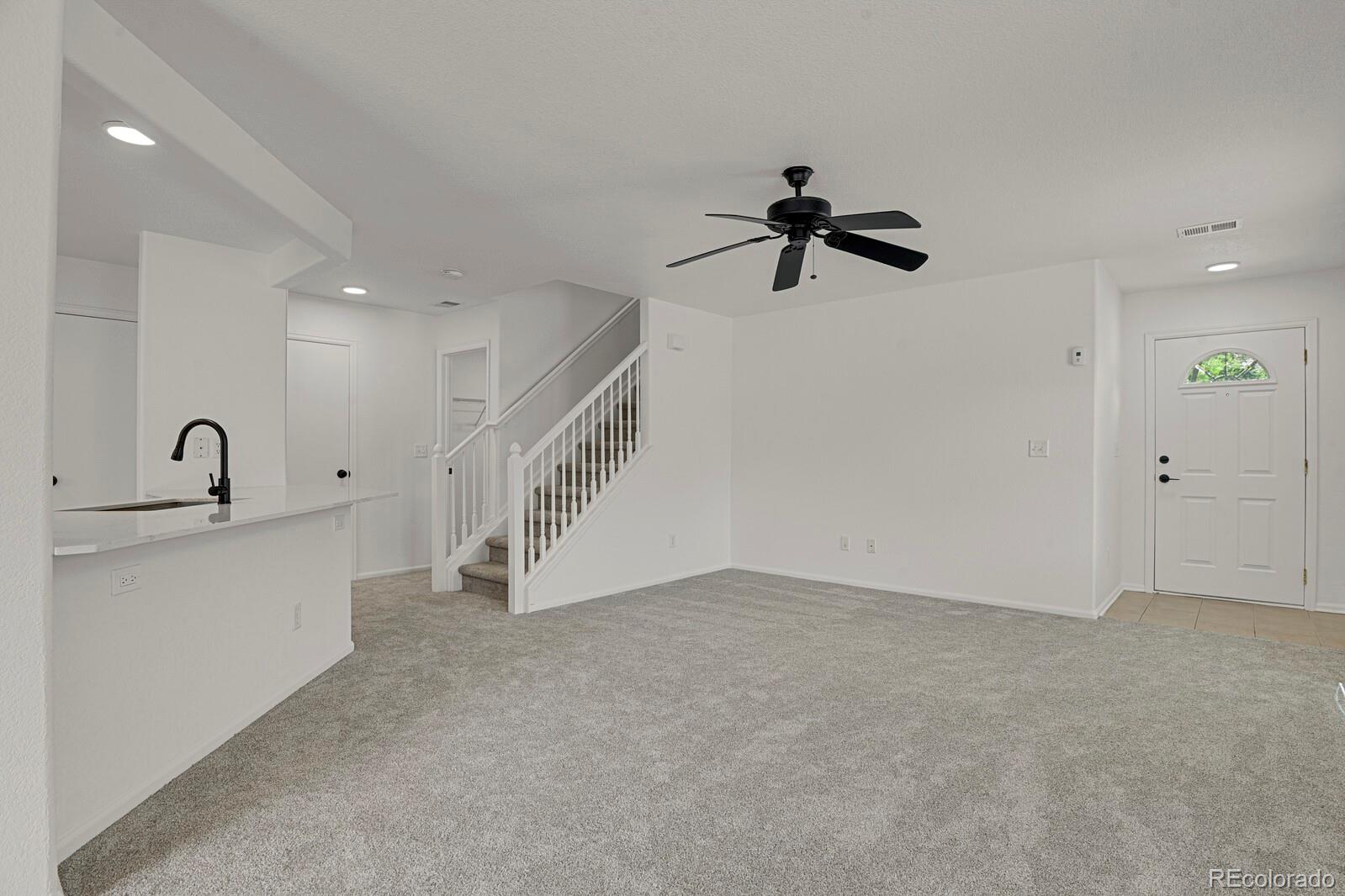 MLS Image #4 for 5530 s quemoy circle,aurora, Colorado