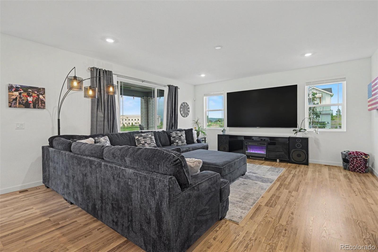 MLS Image #5 for 8489  arriba drive,littleton, Colorado