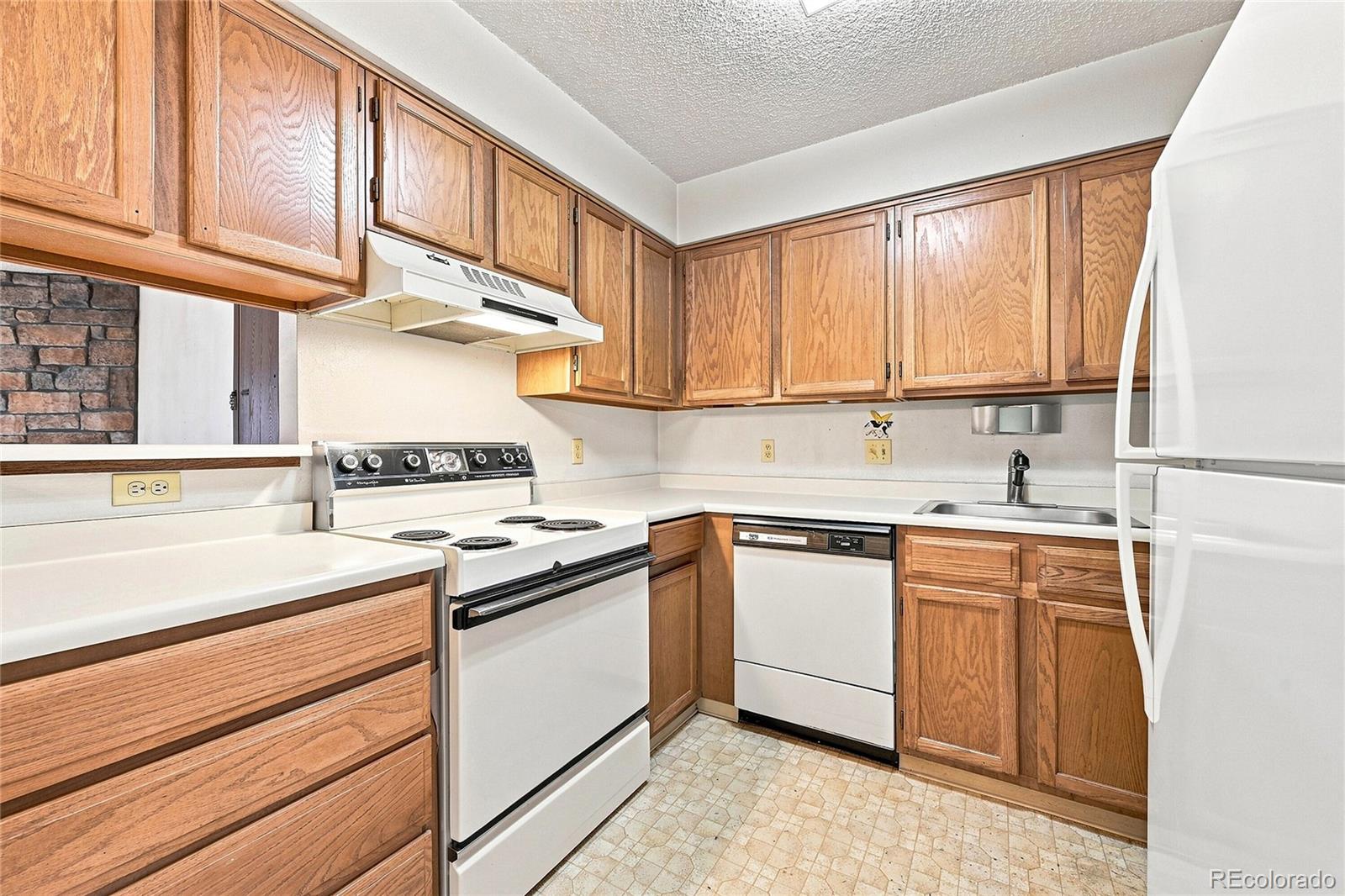 MLS Image #6 for 10251 w 44th avenue,wheat ridge, Colorado