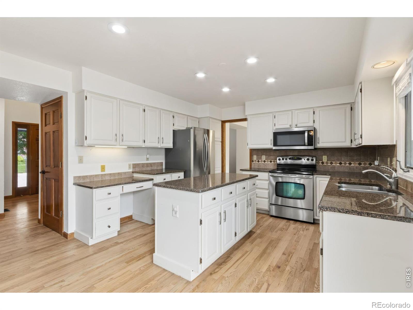 MLS Image #5 for 5019  red bud court,fort collins, Colorado