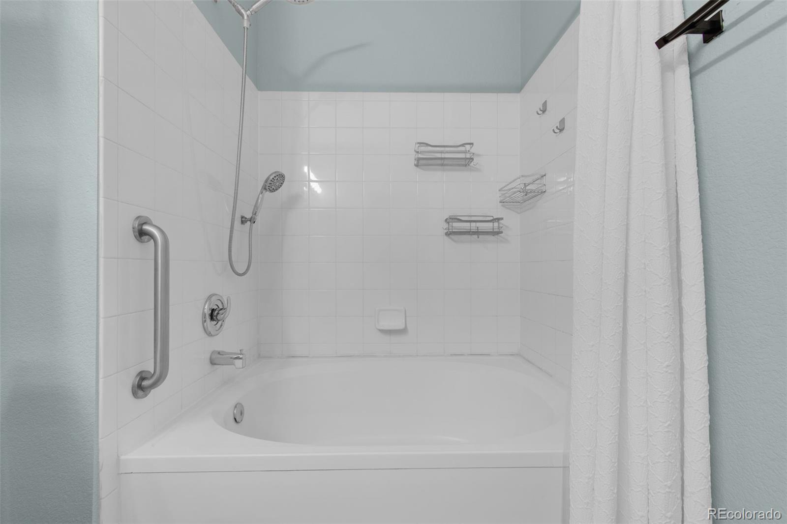MLS Image #23 for 3262 e 103rd drive,denver, Colorado