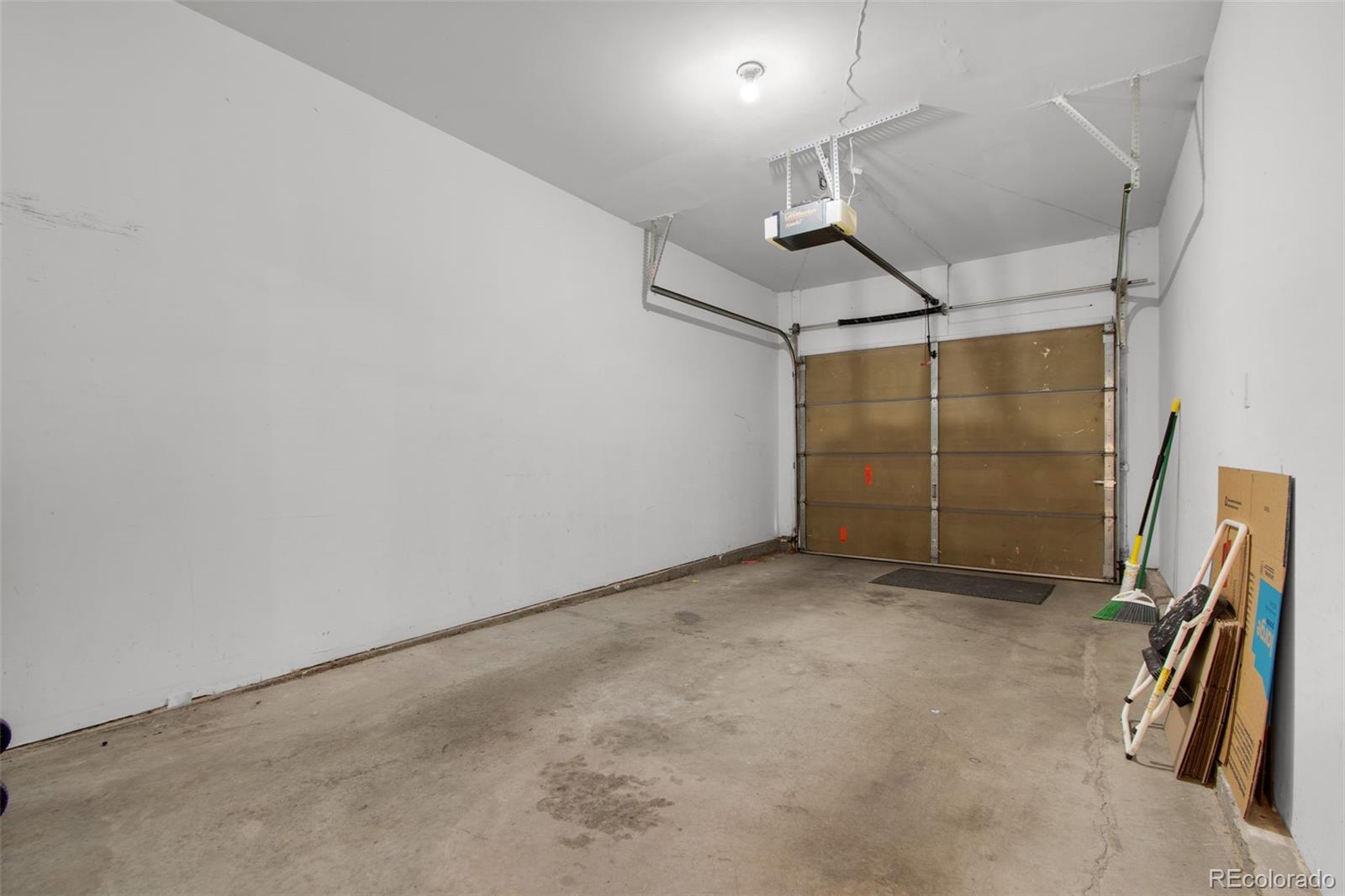 MLS Image #26 for 3262 e 103rd drive,denver, Colorado
