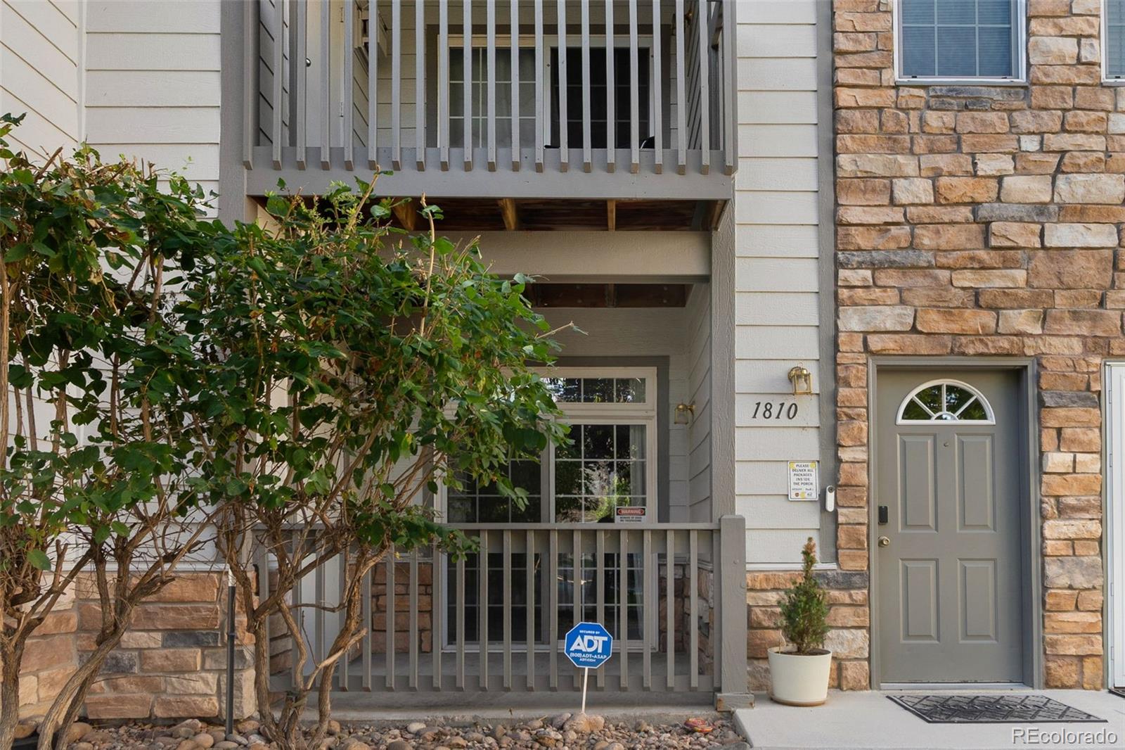 MLS Image #3 for 3262 e 103rd drive,denver, Colorado