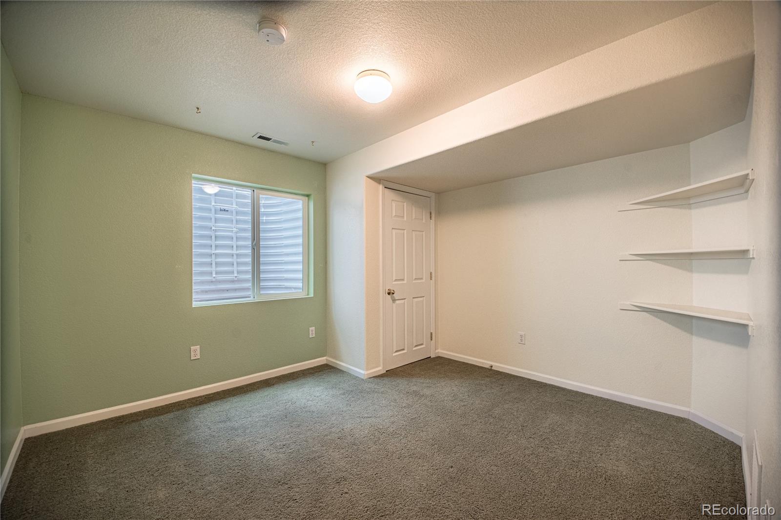 MLS Image #33 for 7119  lone eagle lane,colorado springs, Colorado