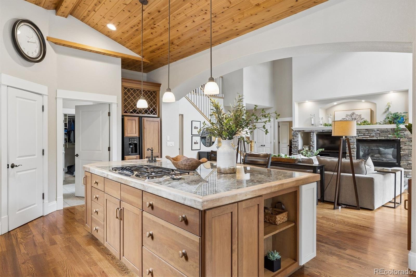 MLS Image #15 for 3660 e warren avenue,denver, Colorado