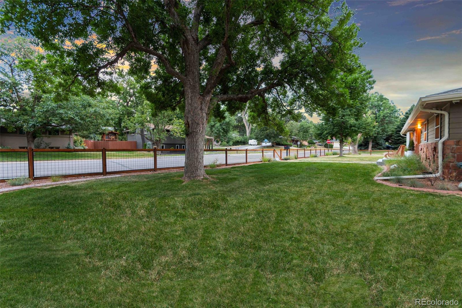 MLS Image #10 for 2155  union drive,denver, Colorado