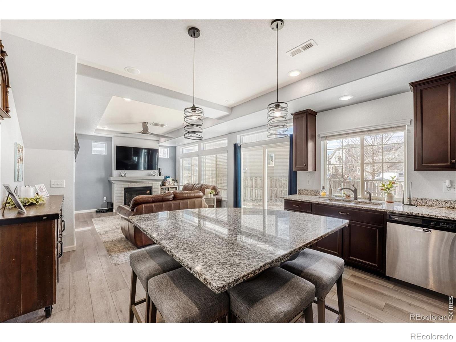 MLS Image #11 for 26168 e maple drive,aurora, Colorado