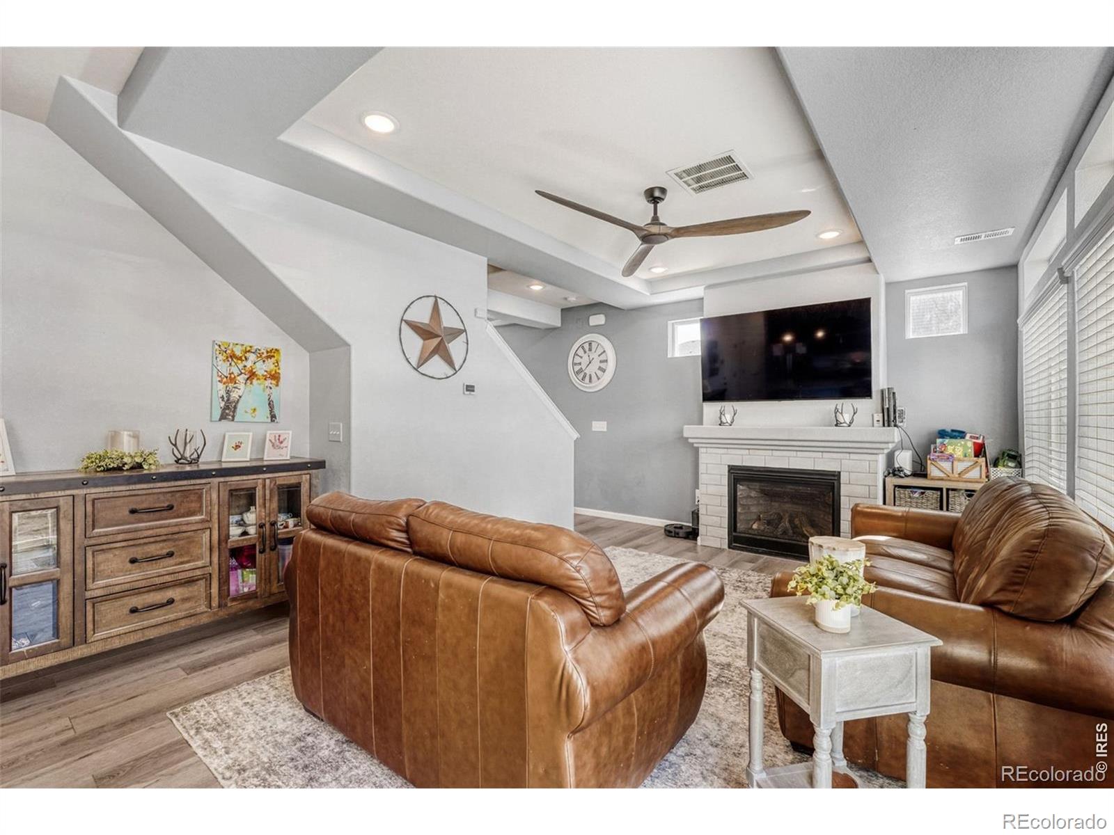 MLS Image #7 for 26168 e maple drive,aurora, Colorado
