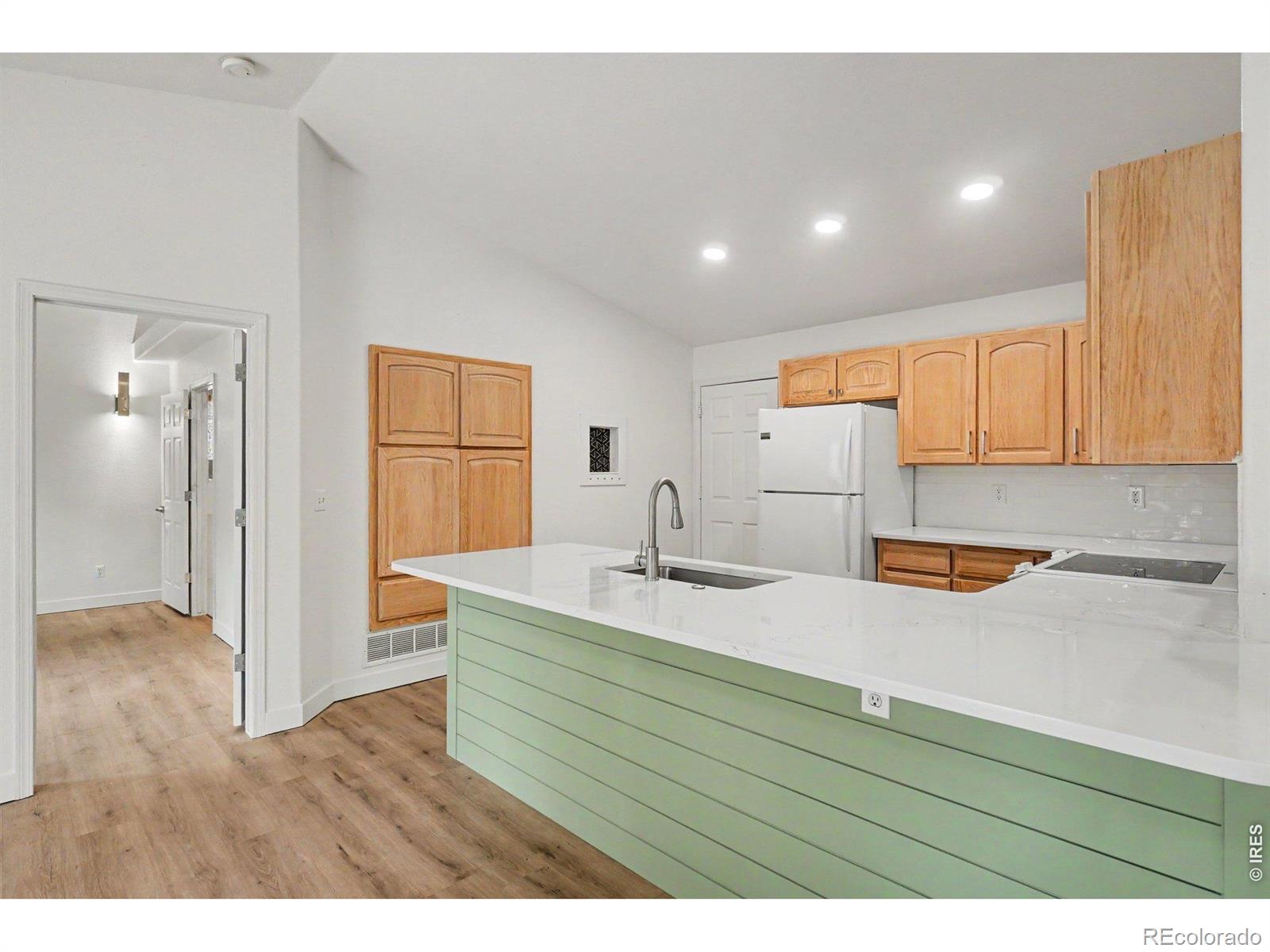 MLS Image #6 for 2563  red river court,loveland, Colorado