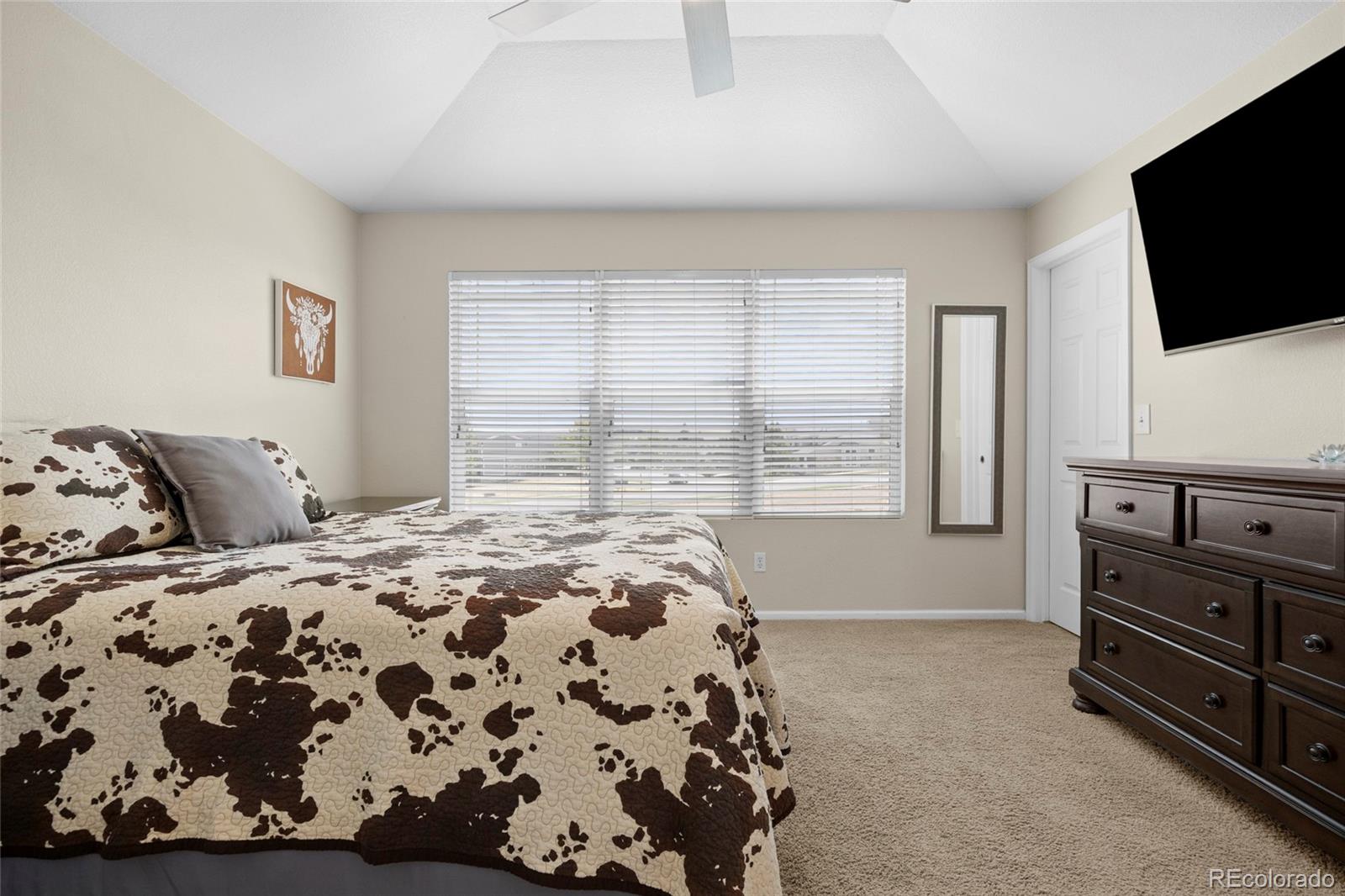 MLS Image #20 for 4850 s elk court,aurora, Colorado