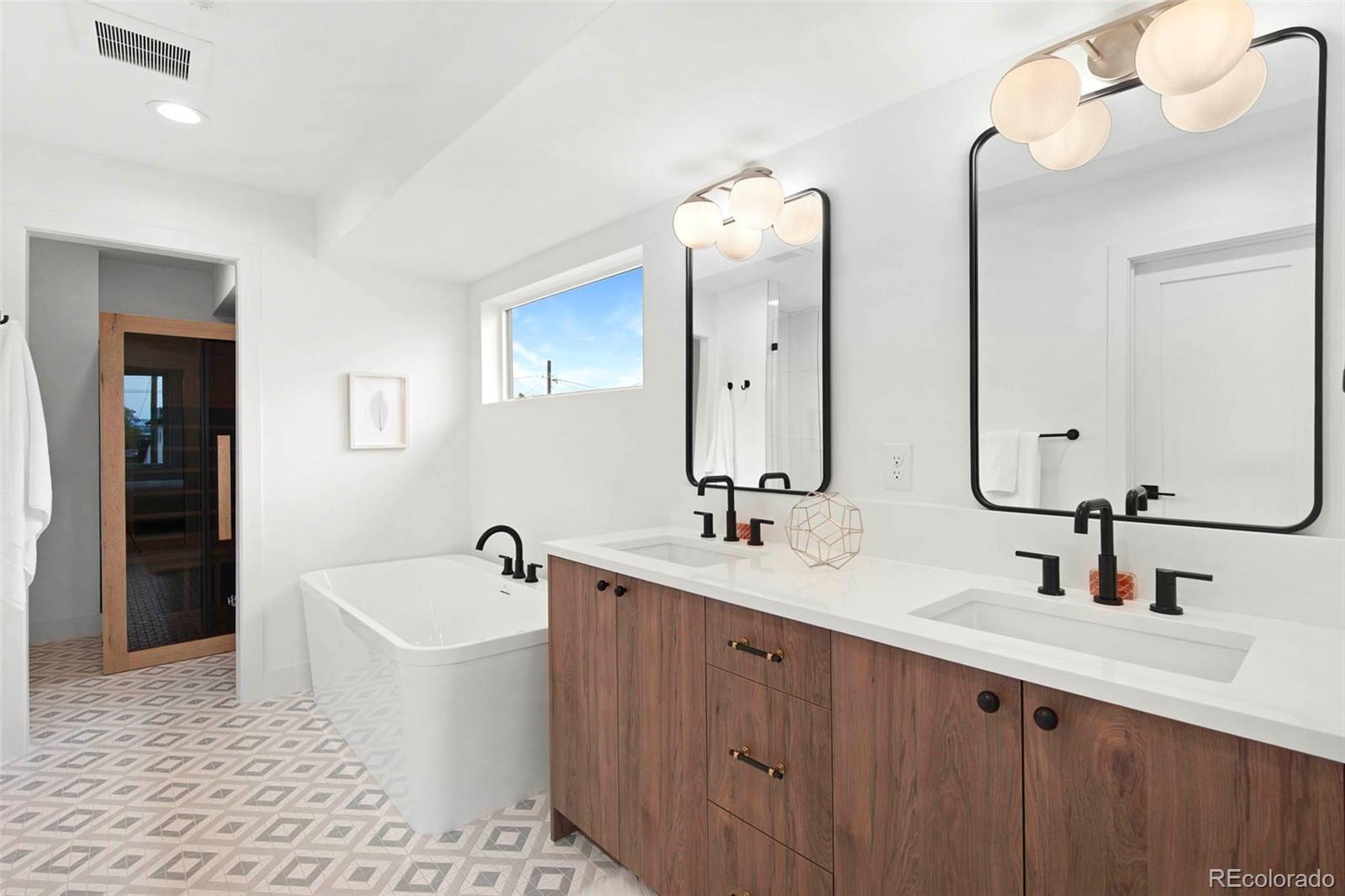 MLS Image #22 for 2660 s acoma street,denver, Colorado