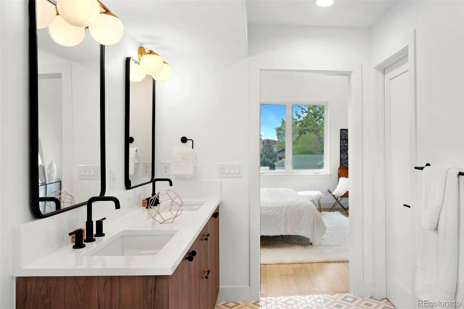 MLS Image #23 for 2660 s acoma street,denver, Colorado