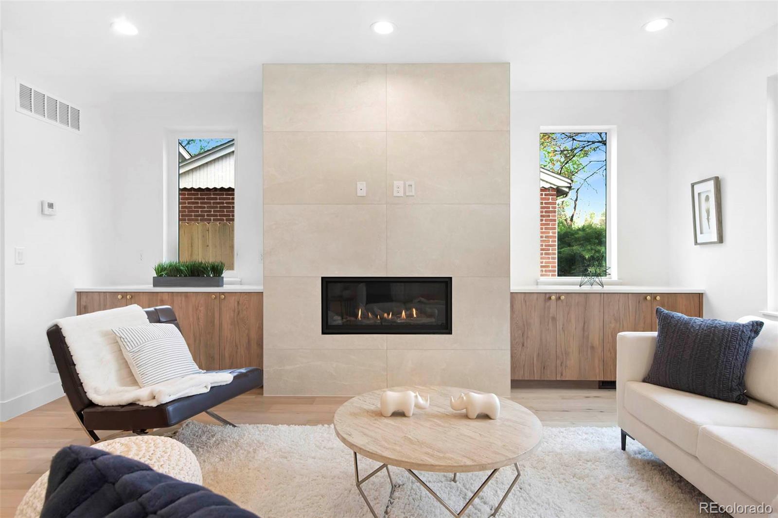 MLS Image #5 for 2660 s acoma street,denver, Colorado