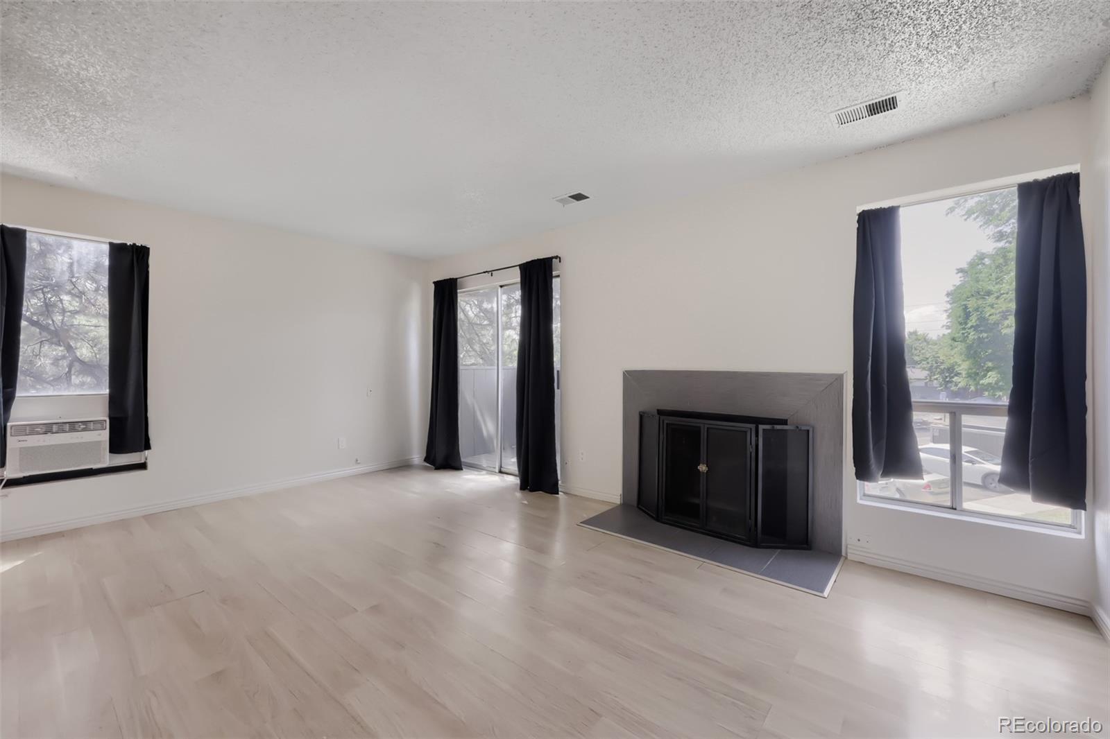 MLS Image #4 for 7373 w florida avenue,denver, Colorado