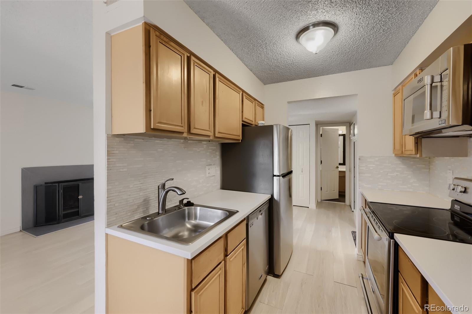 MLS Image #9 for 7373 w florida avenue,denver, Colorado