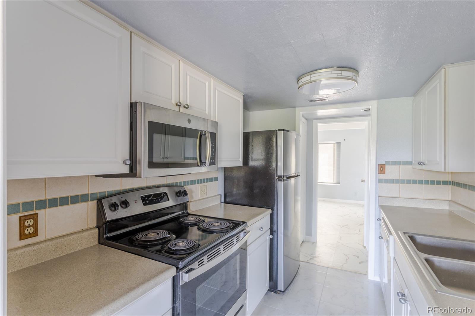 MLS Image #13 for 2525 s dayton way,denver, Colorado