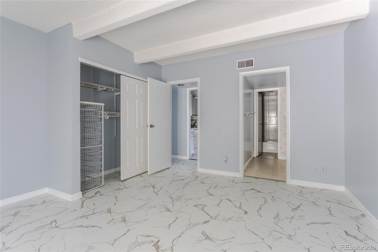 MLS Image #15 for 2525 s dayton way,denver, Colorado