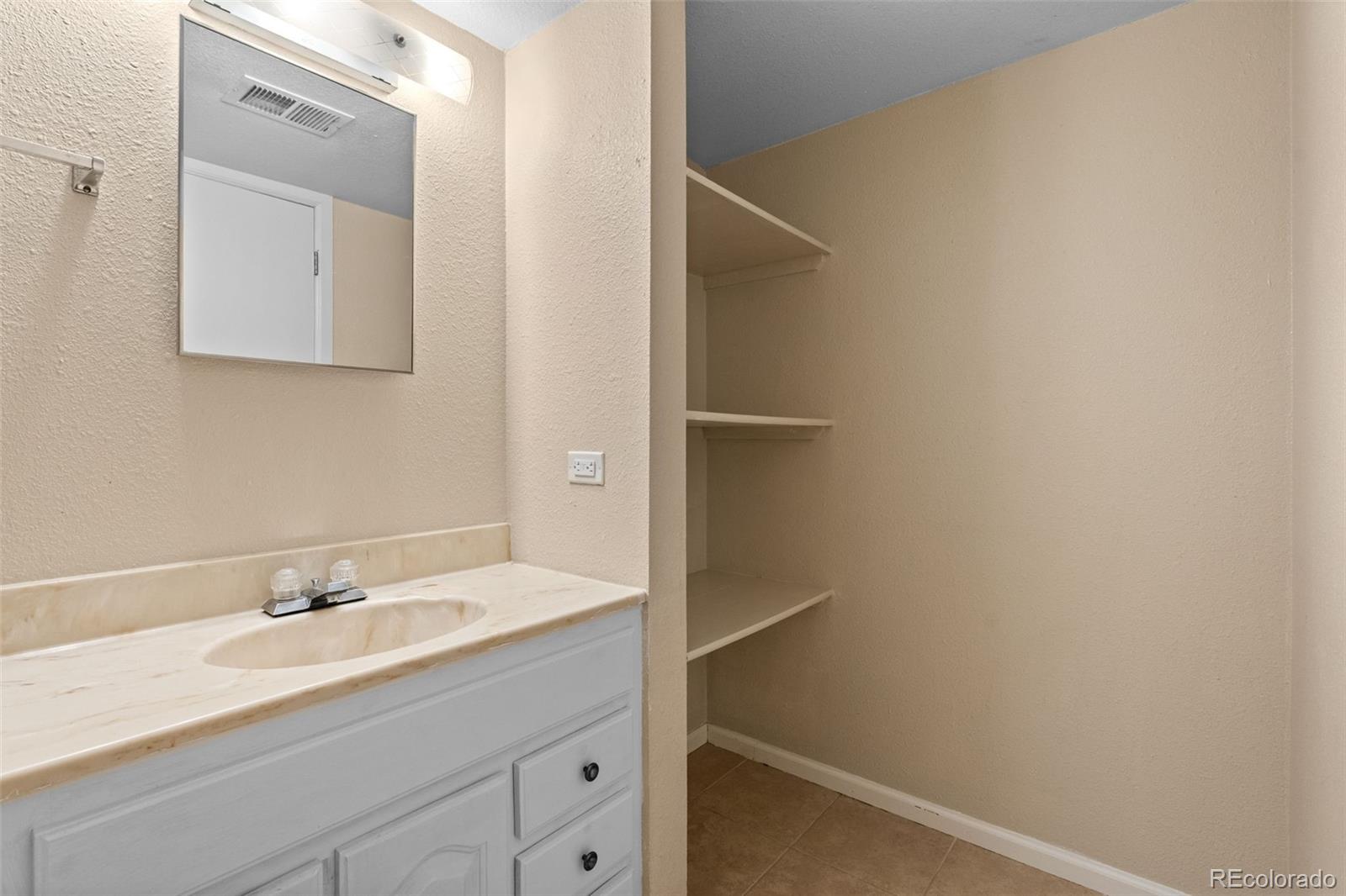MLS Image #35 for 6408 s glencoe court,littleton, Colorado