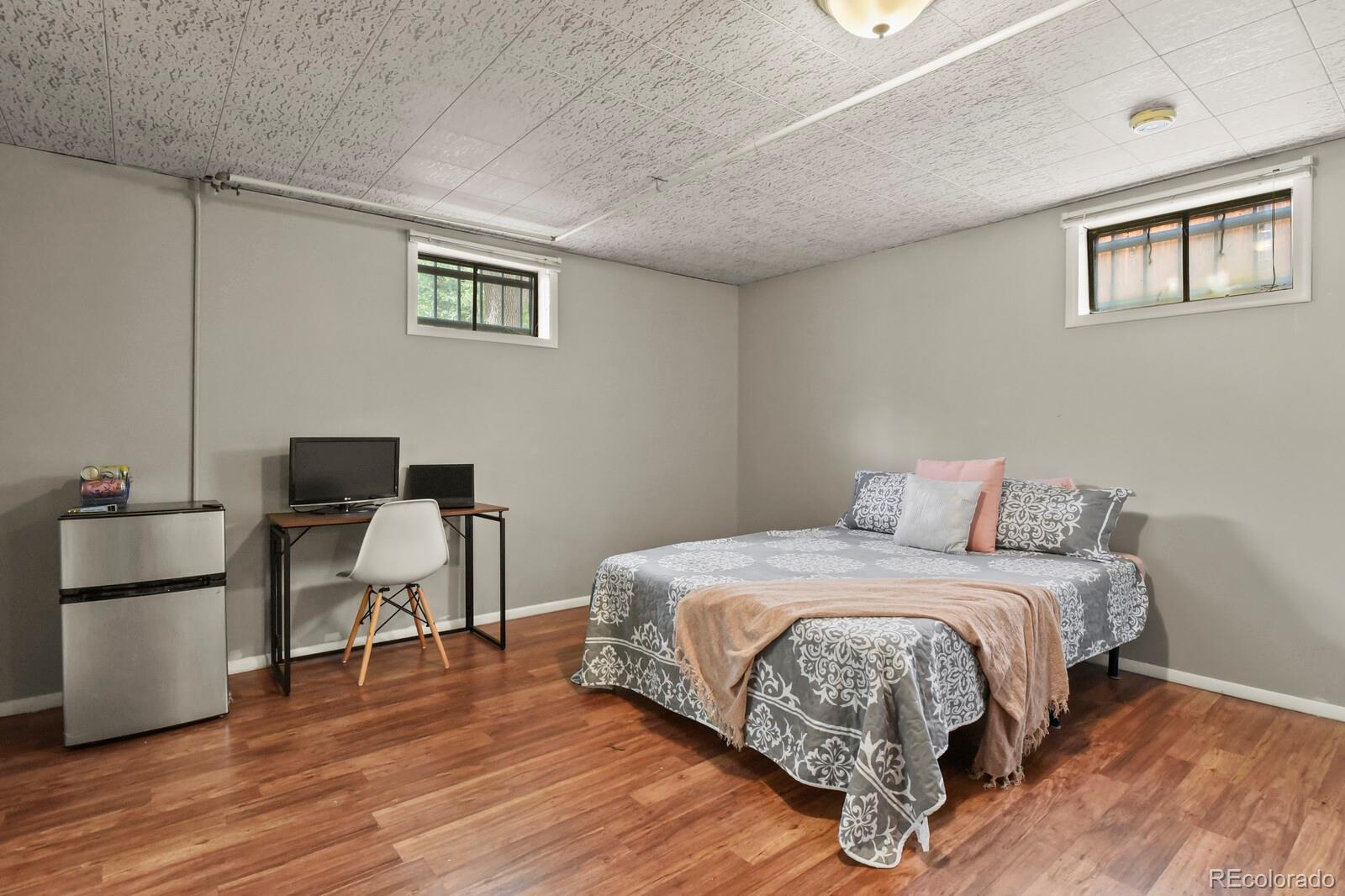 MLS Image #21 for 875 s quivas street,denver, Colorado