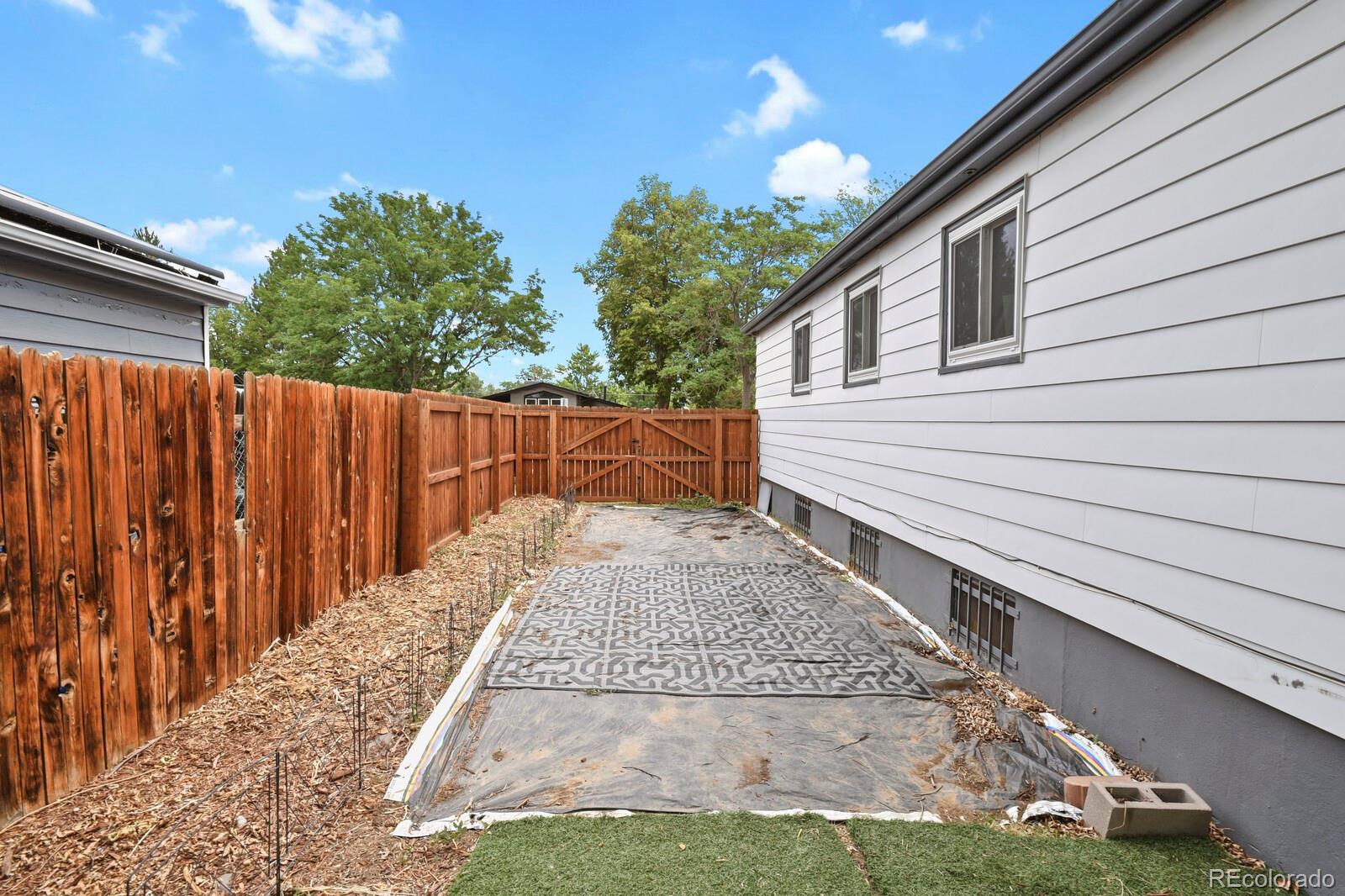 MLS Image #33 for 875 s quivas street,denver, Colorado