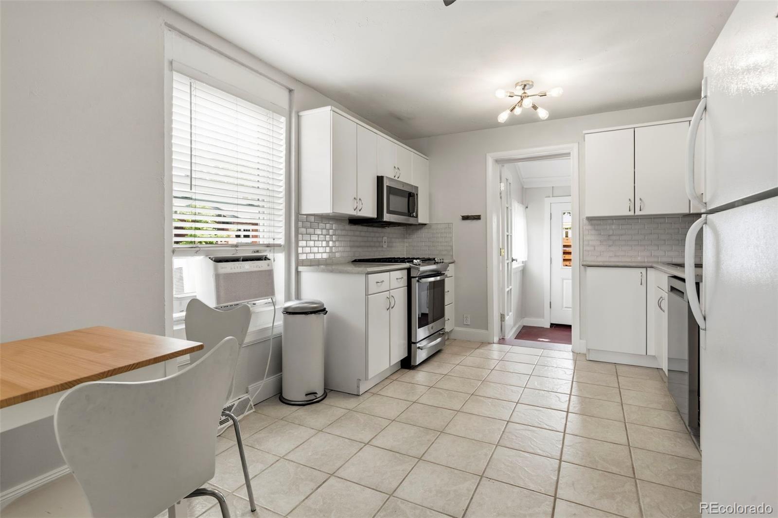 MLS Image #5 for 1400 s logan street,denver, Colorado