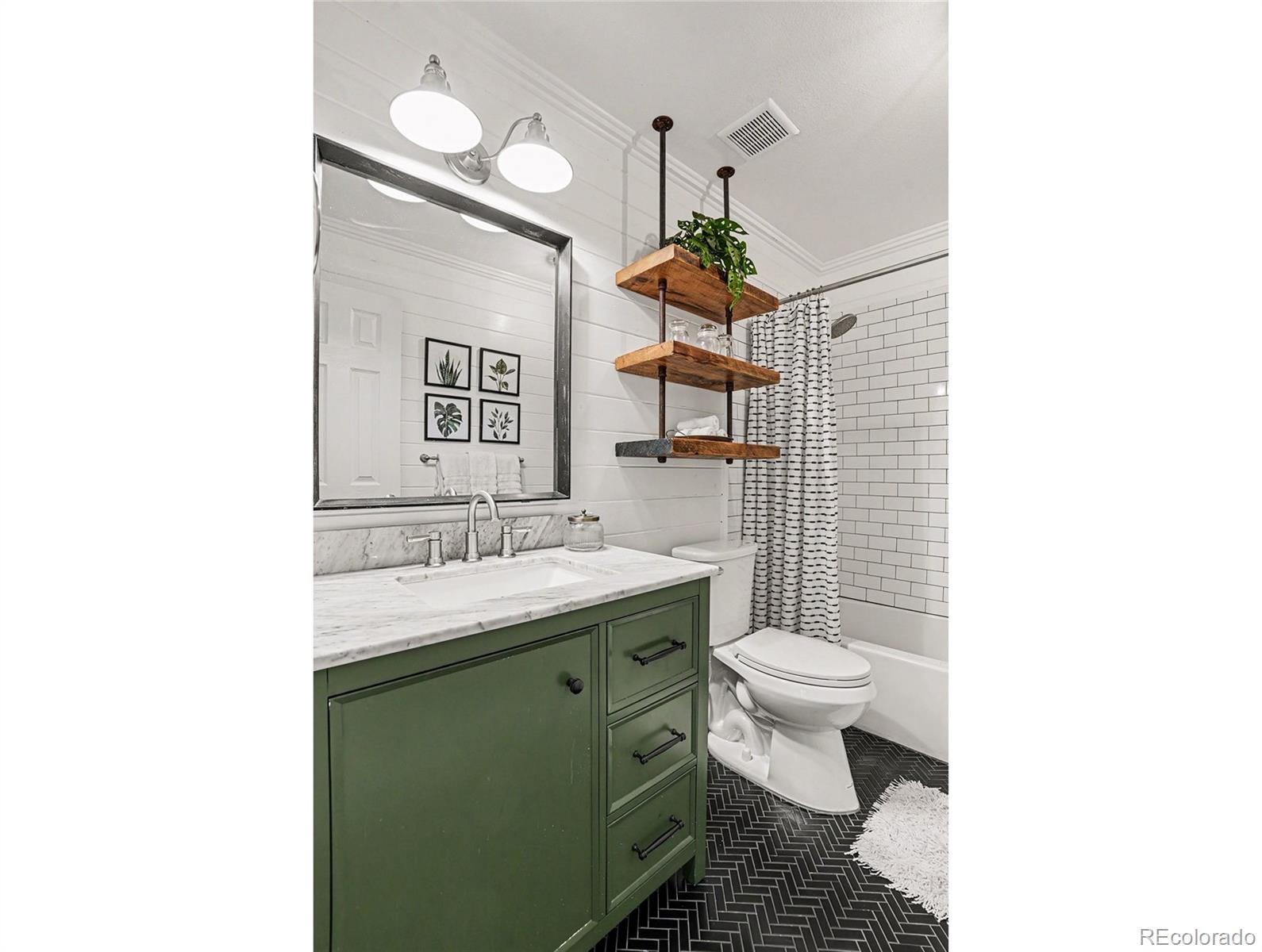 MLS Image #23 for 2351  federal boulevard,denver, Colorado