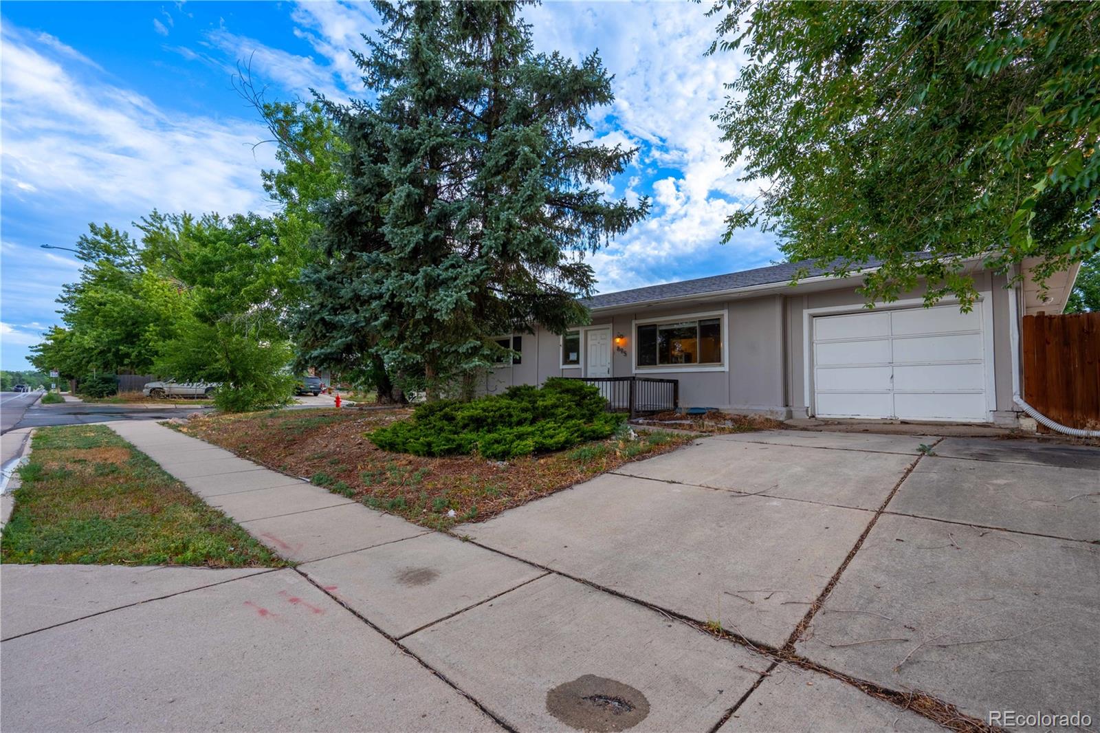 MLS Image #0 for 895 s garrison street,denver, Colorado
