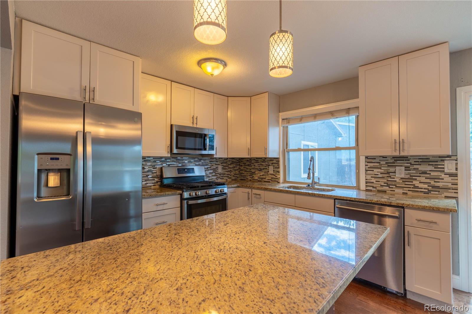 MLS Image #10 for 895 s garrison street,denver, Colorado