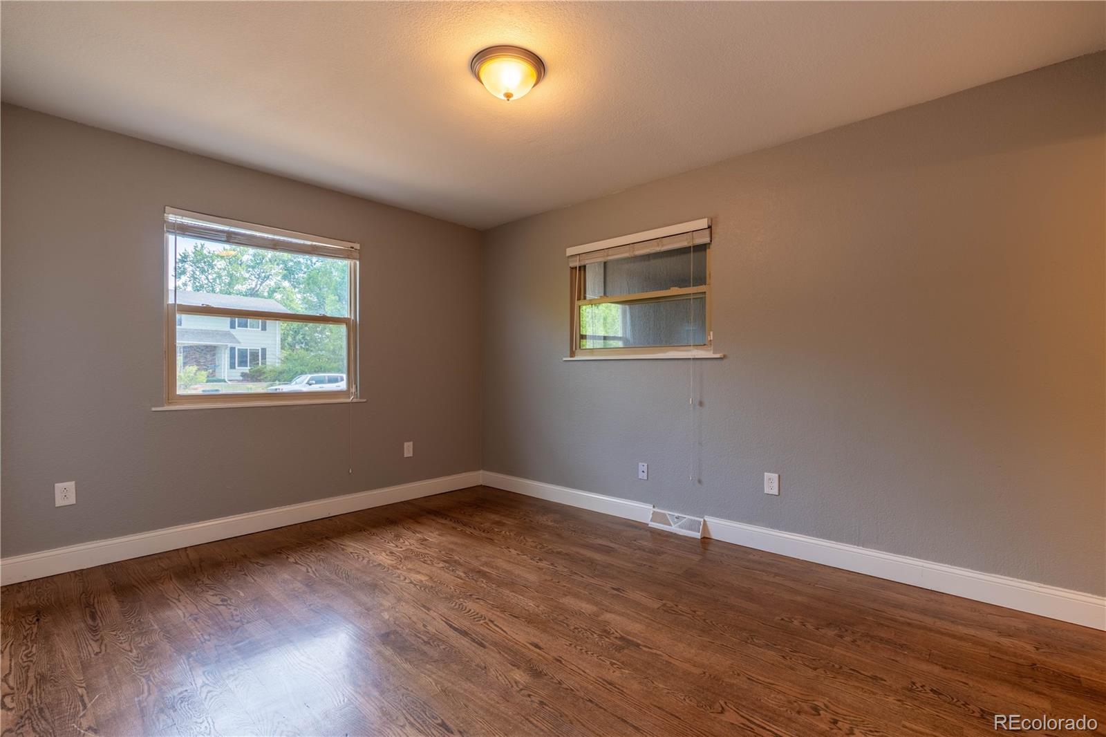 MLS Image #16 for 895 s garrison street,denver, Colorado