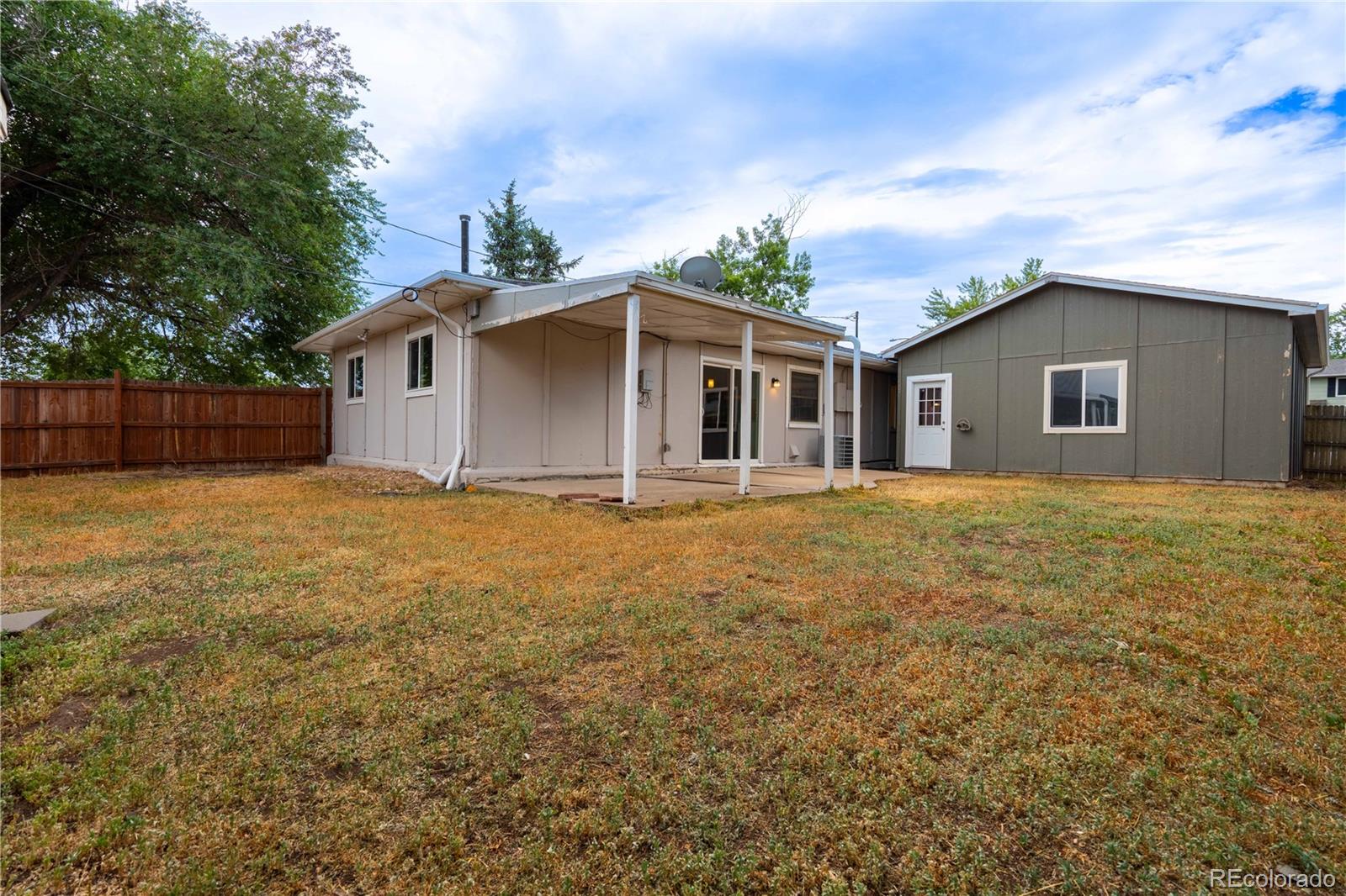 MLS Image #36 for 895 s garrison street,denver, Colorado