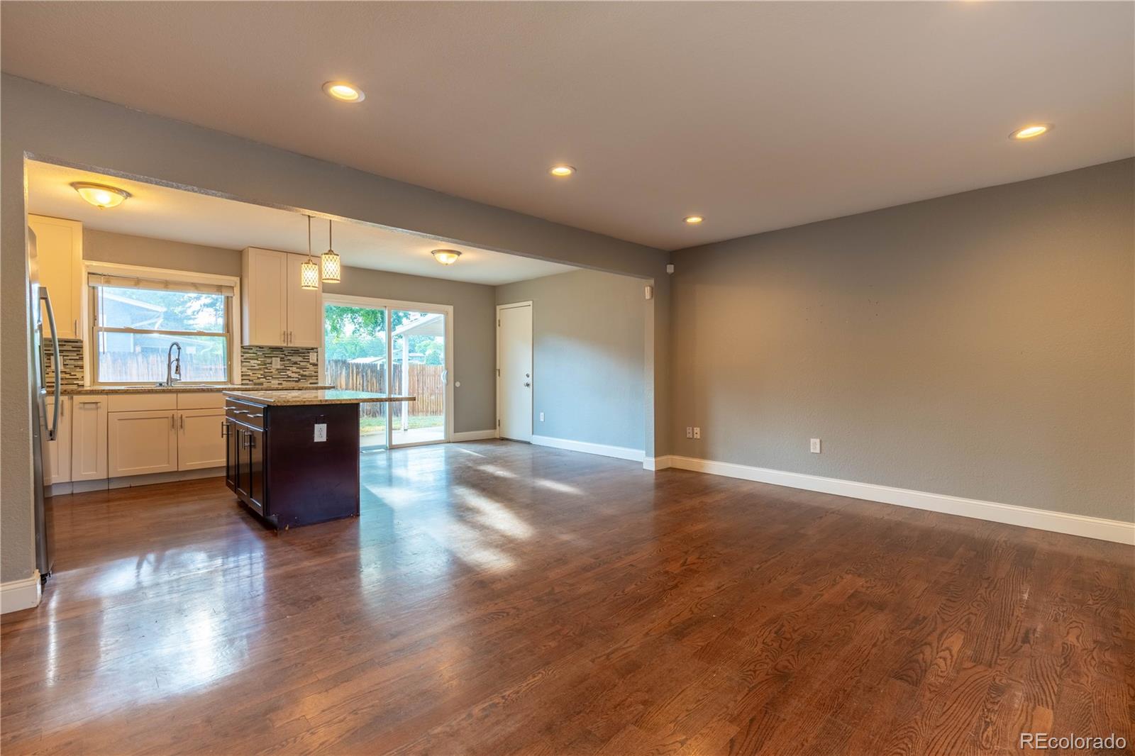 MLS Image #6 for 895 s garrison street,denver, Colorado